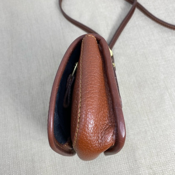 LIZ CLAIBORNE VINTAGE MINI CROSSBODY BAG - Picture 4 of 8